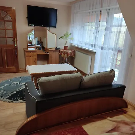 Jaktstuga Podelniska *